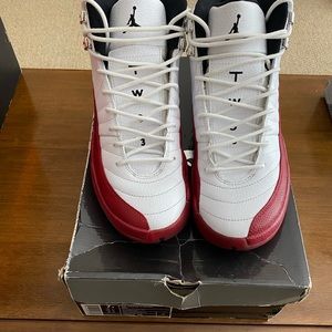 Air Jordan 12 Cherry